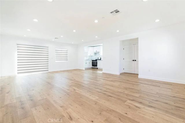 12340 Lull Street, North Hollywood, CA 91605