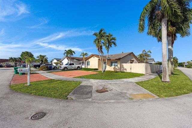 1616 SW 137th Place, Miami, FL 33175