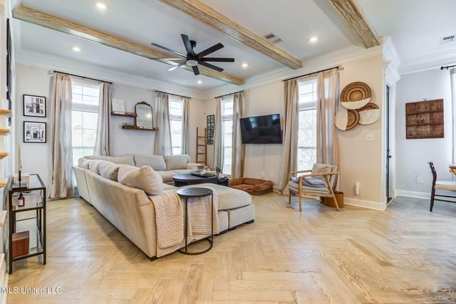 10510 E Landon Green Circle, Gulfport, MS 39503