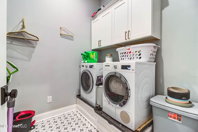 10510 E Landon Green Circle, Gulfport, MS 39503