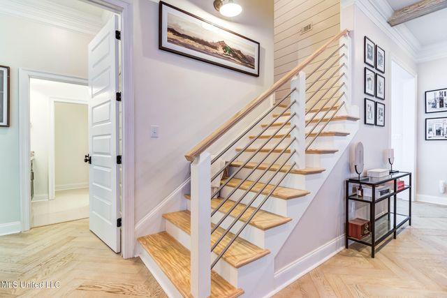 10510 E Landon Green Circle, Gulfport, MS 39503