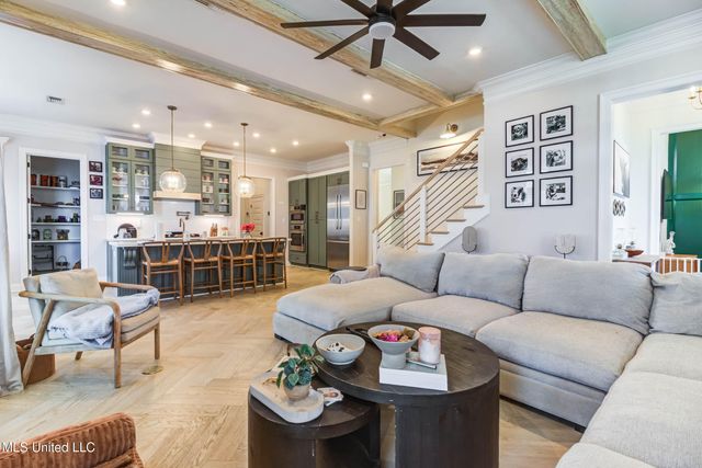 10510 E Landon Green Circle, Gulfport, MS 39503