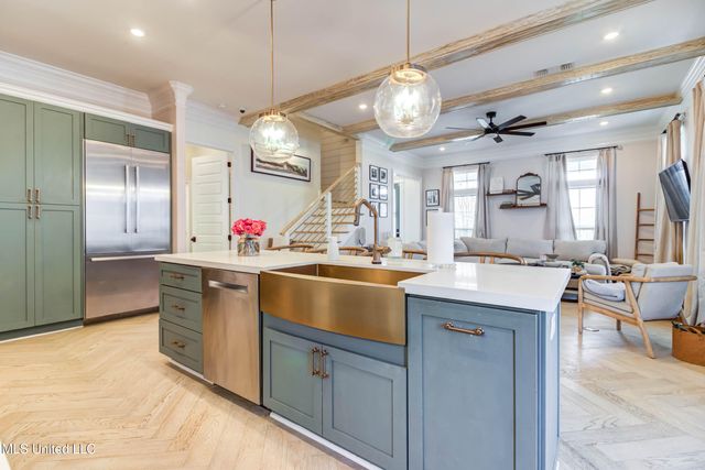 10510 E Landon Green Circle, Gulfport, MS 39503