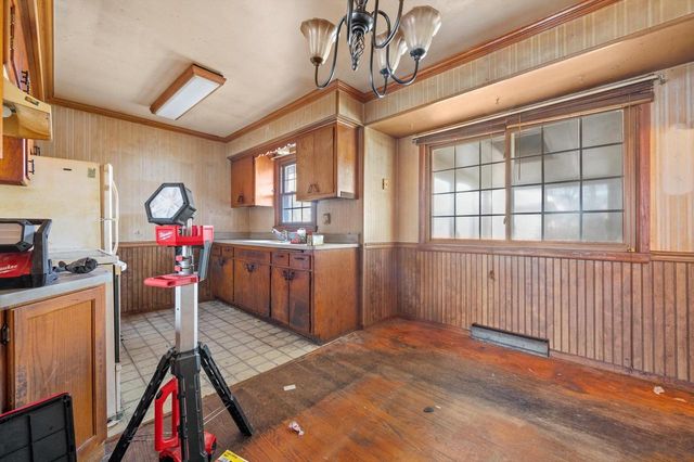 N88W14926 Jefferson AVENUE, Menomonee Falls, WI 53051