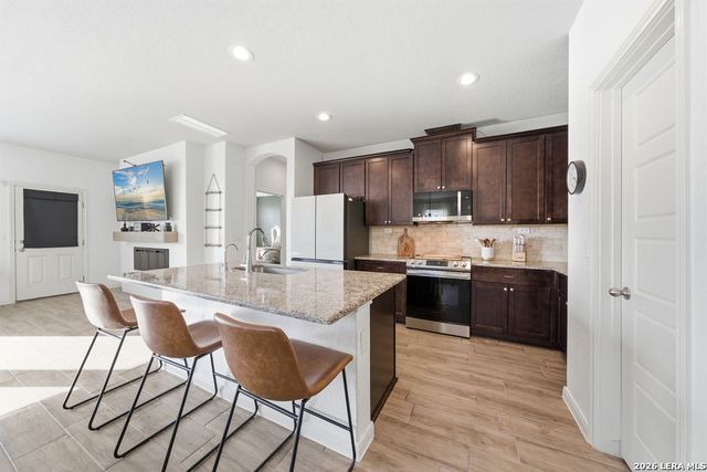 298 Whitetail Pass, San Antonio, TX 78253