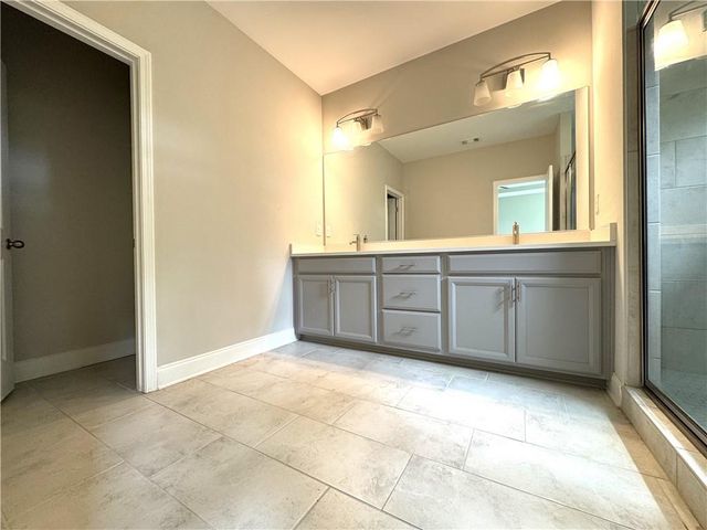 1468 Edgebrook Court NE, Atlanta, GA 30329