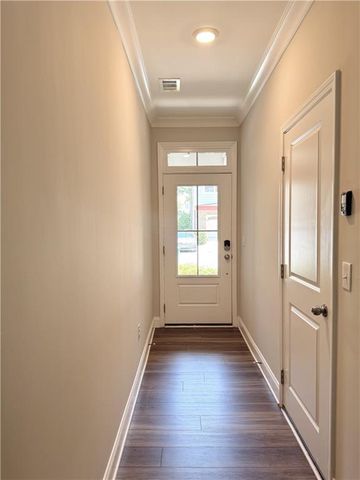 1468 Edgebrook Court NE, Atlanta, GA 30329