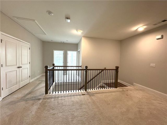 1468 Edgebrook Court NE, Atlanta, GA 30329