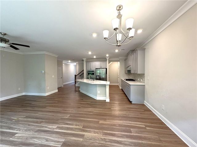 1468 Edgebrook Court NE, Atlanta, GA 30329