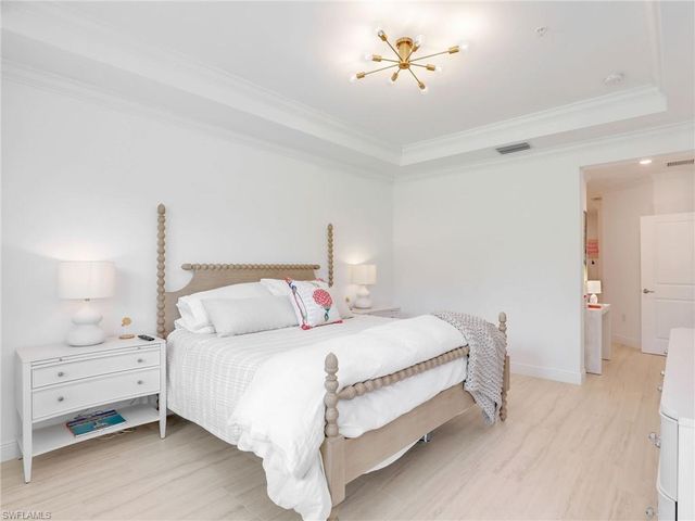 16356 Viansa WAY 101, Naples, FL 34110