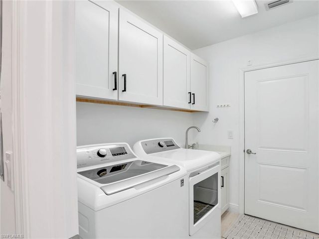 16356 Viansa WAY 101, Naples, FL 34110