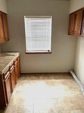 18 Windsor Drive, Conroe, TX 77304