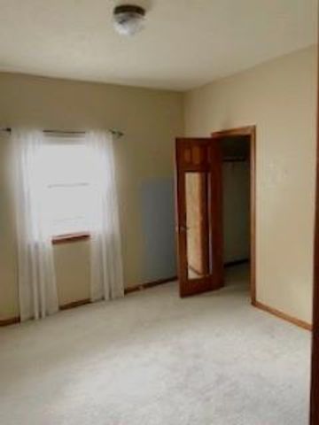 18 Windsor Drive, Conroe, TX 77304