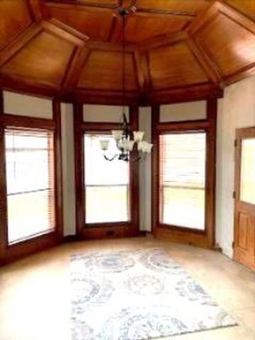 18 Windsor Drive, Conroe, TX 77304