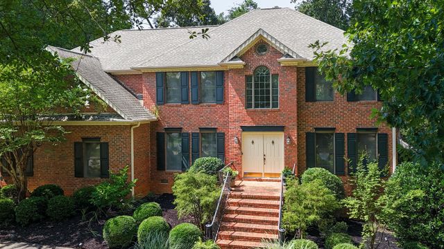 220 Hillsboro Trace, Spartanburg, SC 29301
