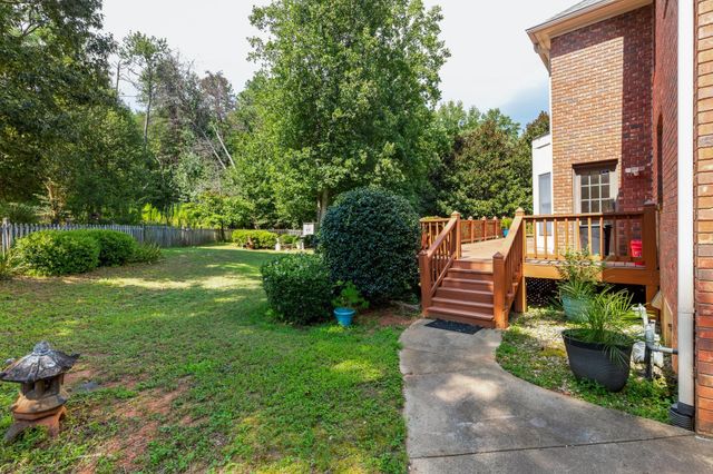 220 Hillsboro Trace, Spartanburg, SC 29301