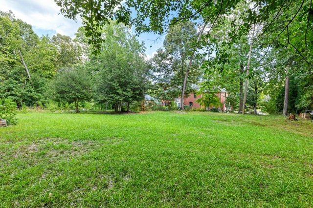 220 Hillsboro Trace, Spartanburg, SC 29301
