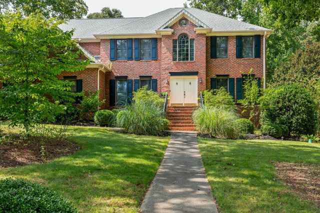 220 Hillsboro Trace, Spartanburg, SC 29301
