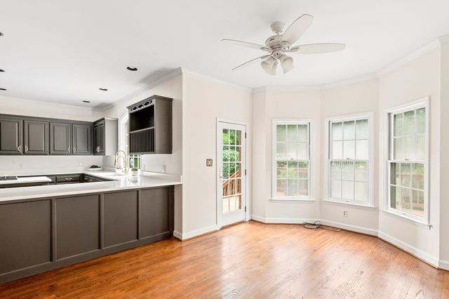 220 Hillsboro Trace, Spartanburg, SC 29301