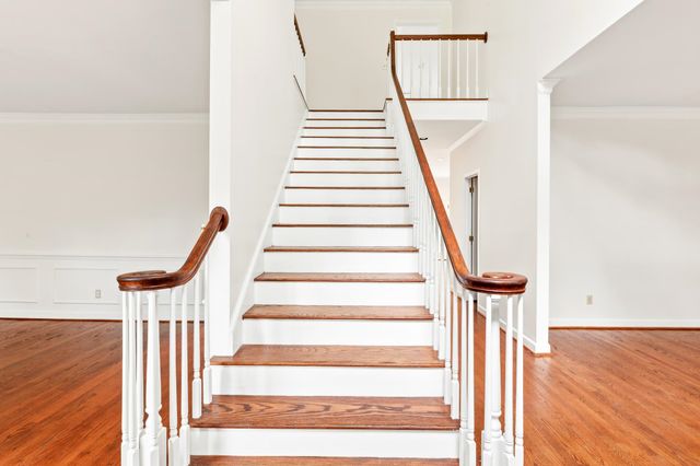 220 Hillsboro Trace, Spartanburg, SC 29301