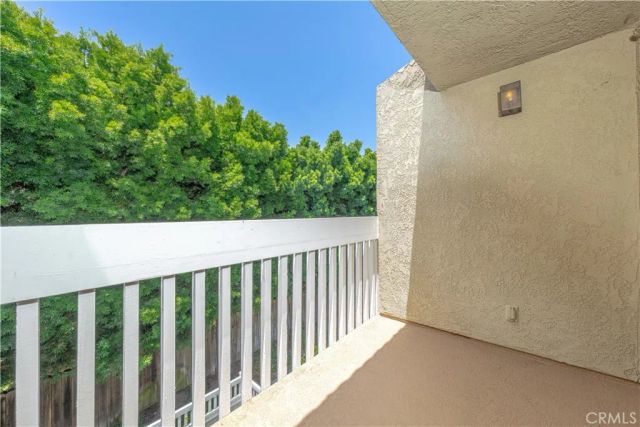 380 W Wilson F106, Costa Mesa, CA 92627