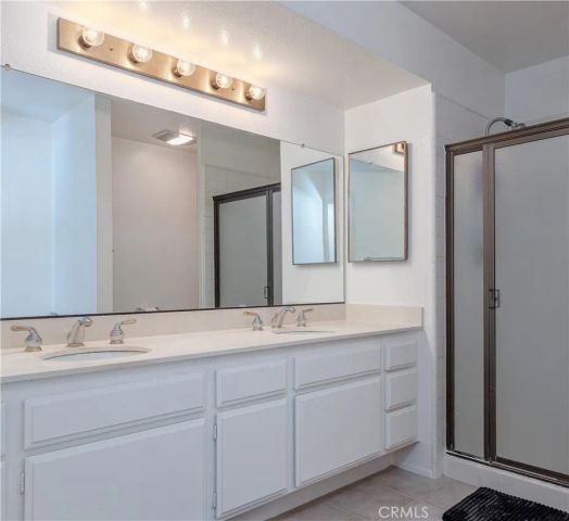 380 W Wilson F106, Costa Mesa, CA 92627