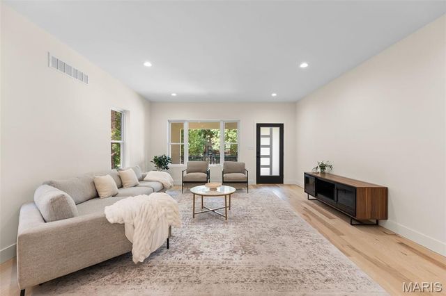 4200 Chouteau Avenue, St Louis, MO 63110