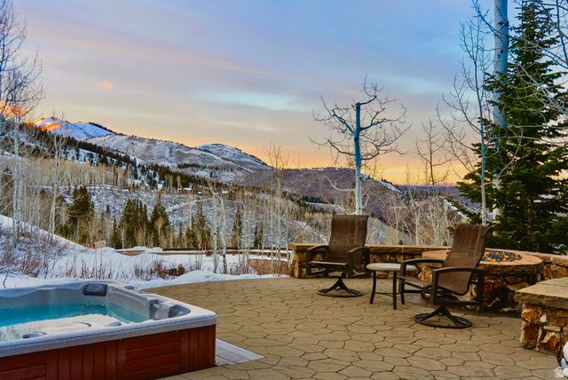 39 WHITE PINE RD, Park City, UT 84060