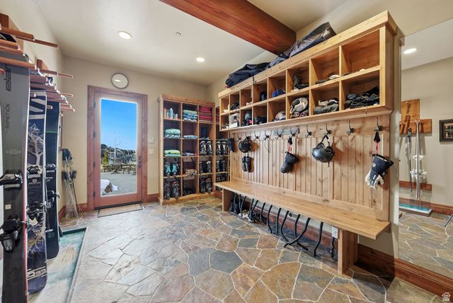 39 WHITE PINE RD, Park City, UT 84060