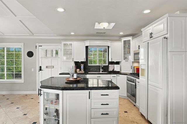 10925 Greencastle Street, Santee, CA 92071