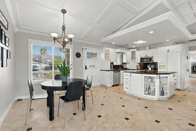 10925 Greencastle Street, Santee, CA 92071