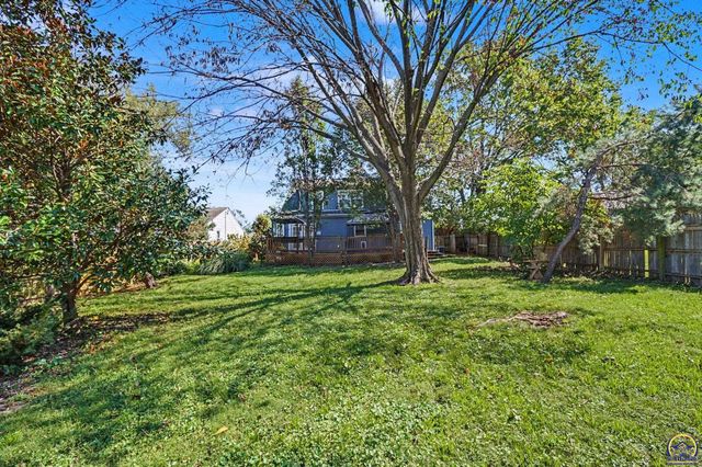 725 N Willie St, Olathe, KS 66061