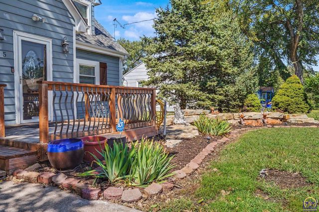 725 N Willie St, Olathe, KS 66061
