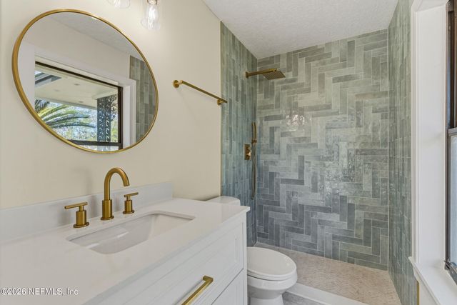 3962 EUNICE Road, Jacksonville, FL 32250