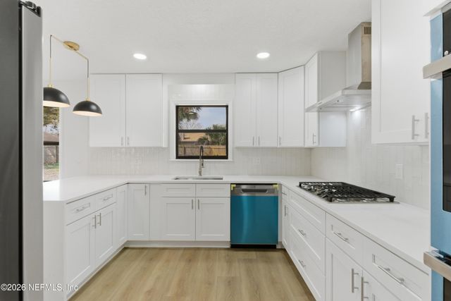 3962 EUNICE Road, Jacksonville, FL 32250