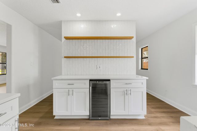 3962 EUNICE Road, Jacksonville, FL 32250