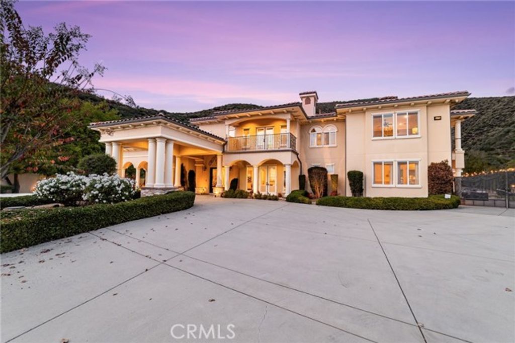 475 W 26th Street, Upland, CA 91784