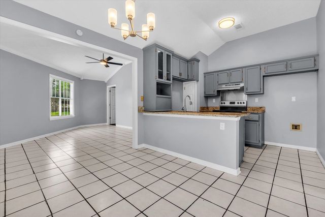 1607 BELLE TREES DR, Cordova, TN 38016
