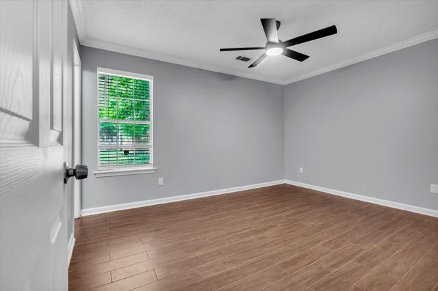 1607 BELLE TREES DR, Cordova, TN 38016