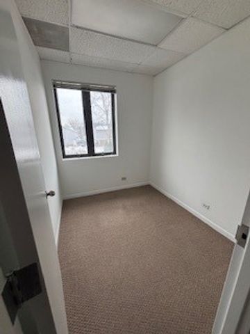 1999 75th Street 202, Woodridge, IL 60517