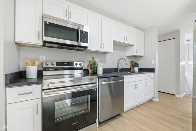 11345 Dunshire Drive, Indianapolis, IN 46229