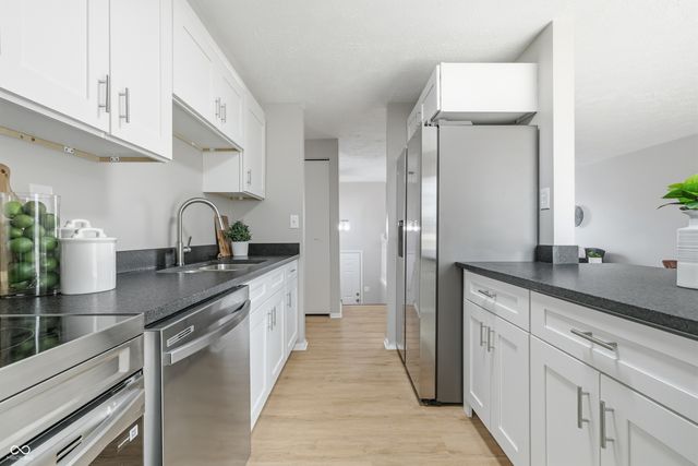 11345 Dunshire Drive, Indianapolis, IN 46229