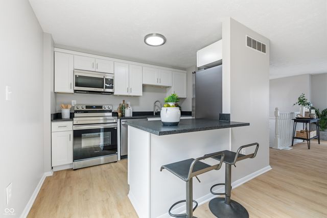 11345 Dunshire Drive, Indianapolis, IN 46229