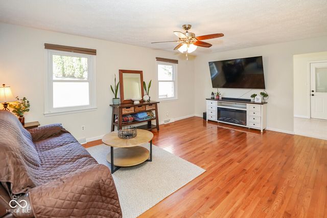 310 Grassyfork Lane, Martinsville, IN 46151