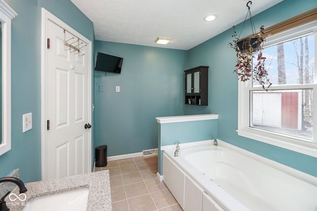 310 Grassyfork Lane, Martinsville, IN 46151