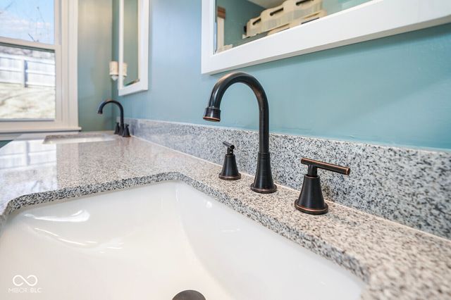 310 Grassyfork Lane, Martinsville, IN 46151