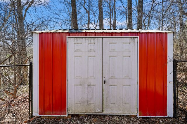 310 Grassyfork Lane, Martinsville, IN 46151