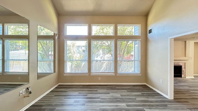 2410 GEM OAK, San Antonio, TX 78232