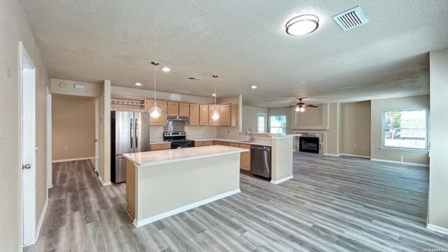 2410 GEM OAK, San Antonio, TX 78232