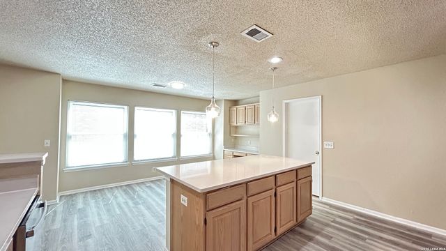 2410 GEM OAK, San Antonio, TX 78232